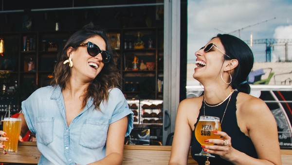 看不懂年轻人爱用的缩写，我out了……