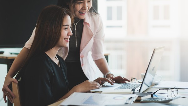英文邮件中，用对了这个词会更有礼貌！