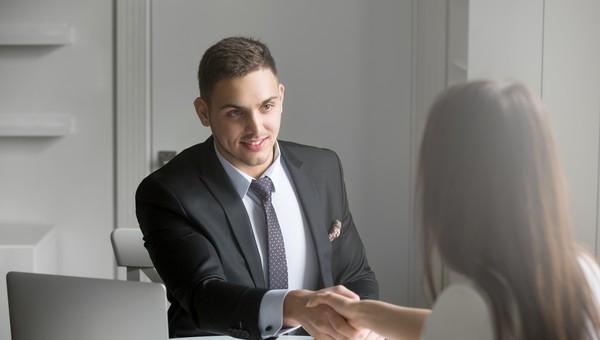 英文简历中35个自我赞美经典句子